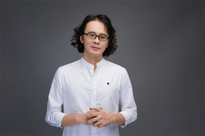 唐磊